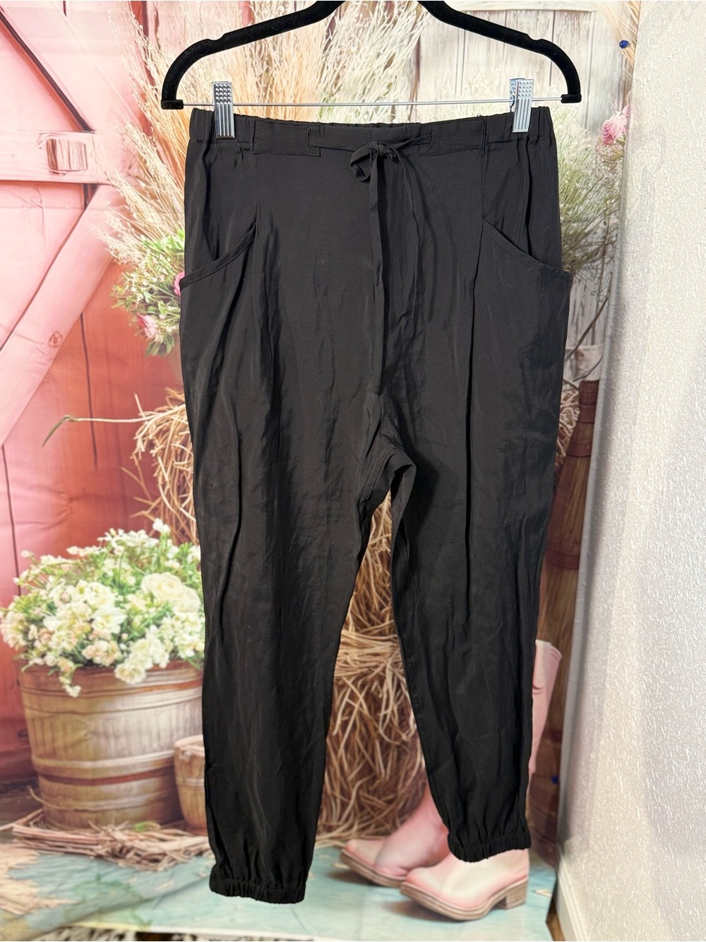 Elodie Black Drawstring Jogger Pants Size Medium